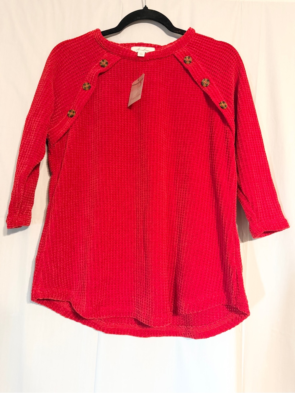Anne Lisse Women’s Red Waffle Knit Tunic Top Medium 3/4 Sleeve Button NWT